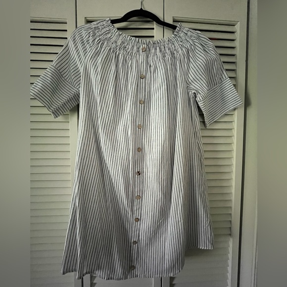 Baby doll dress   Never worn - Picture 1 of 3